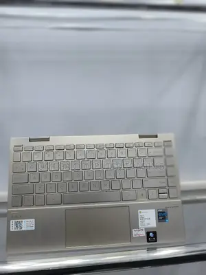 New Laptop HP Envy x360 8GB Intel Core i5 SSD 256GB