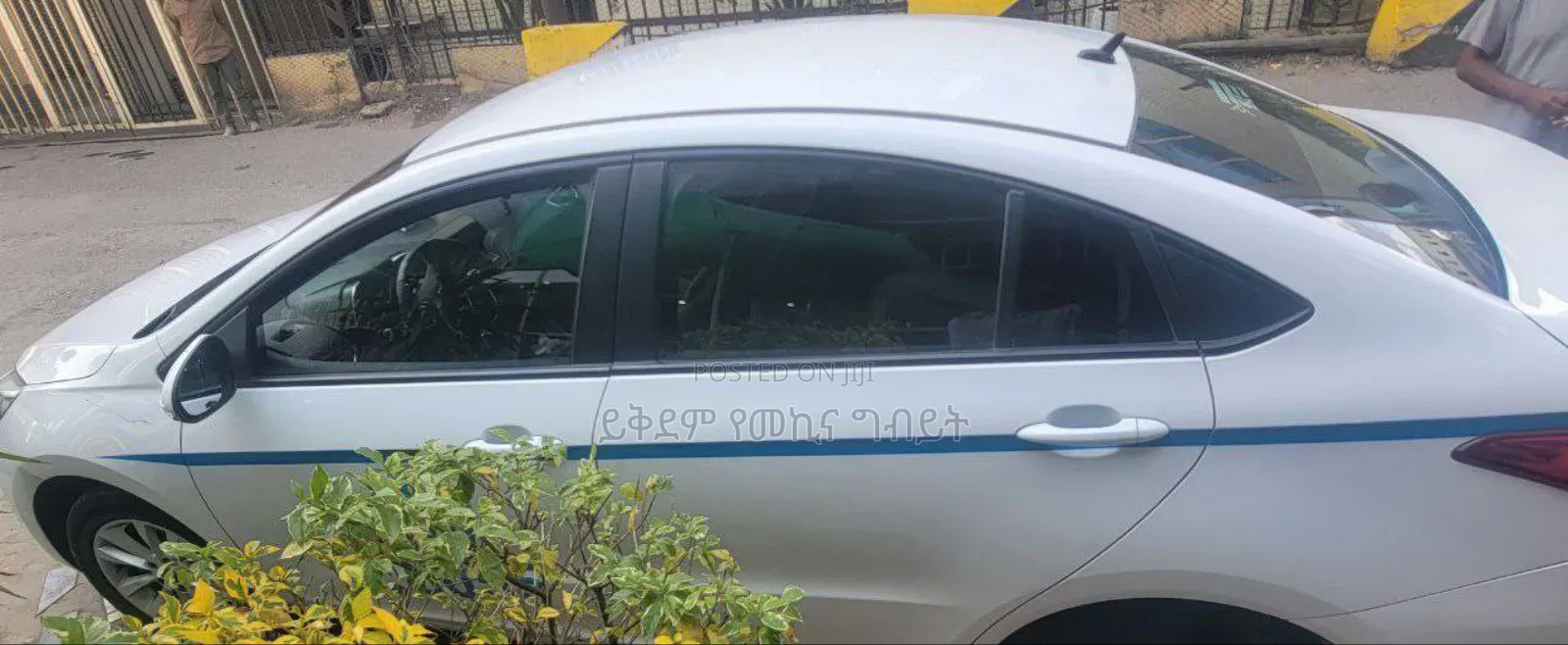 Chery Arrizo 5 2023 White