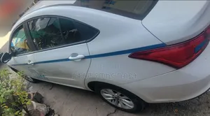 Chery Arrizo 5 2023 White