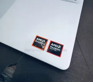 New Laptop Dell Inspiron 16 Plus 7630 32GB AMD Ryzen 7 SSD 1T