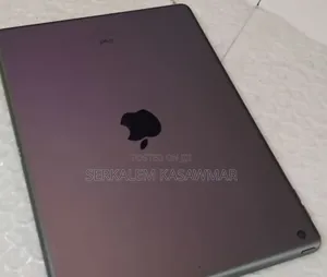 New Apple iPad 10.2 (2019) 128 GB Gray