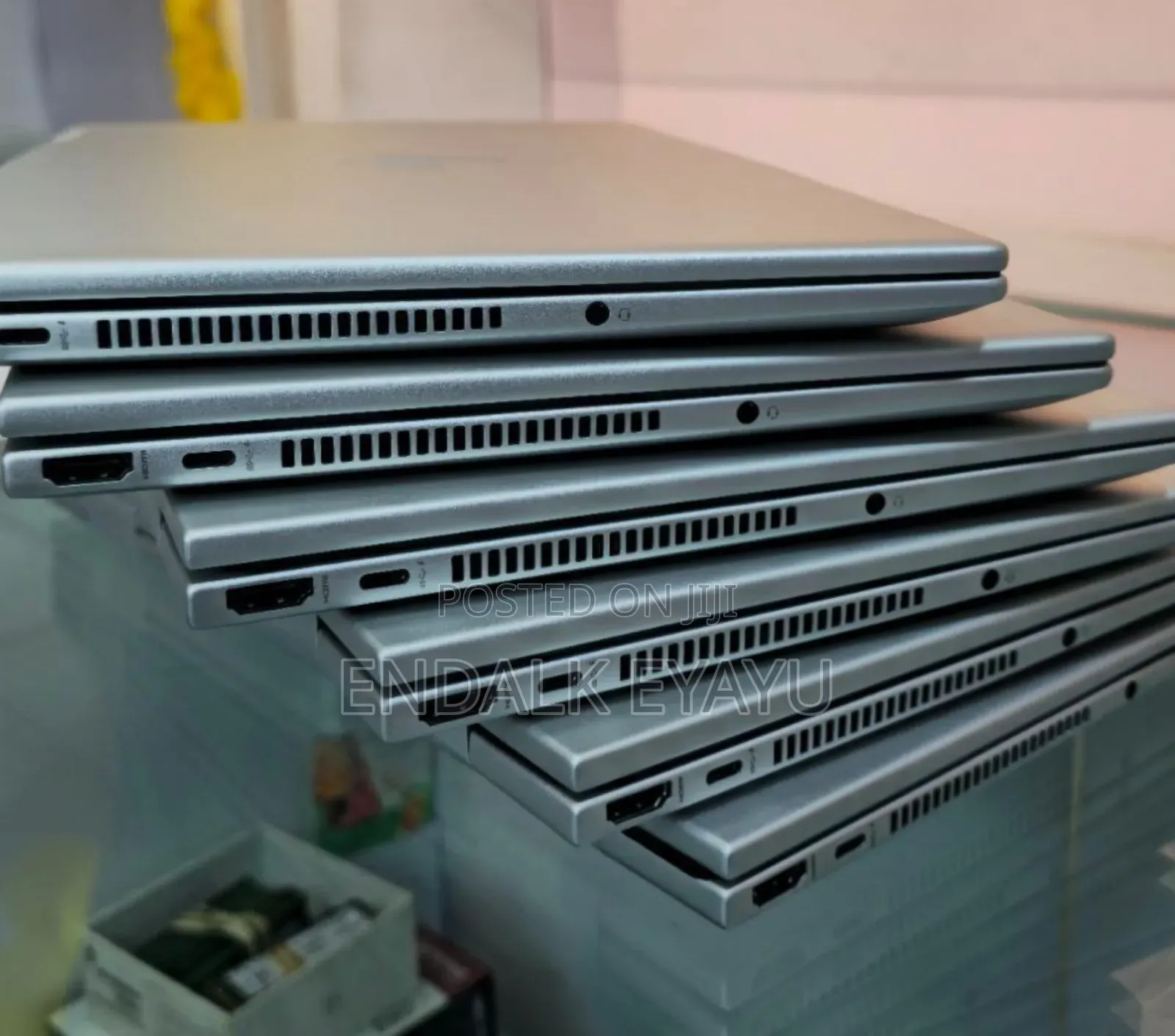 New Laptop HP Envy X360 16GB Intel Core 7 SSD 512GB