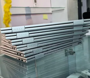 New Laptop HP Envy X360 16GB Intel Core 7 SSD 512GB