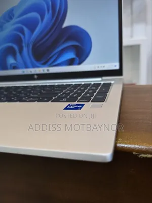 Photo - New Laptop HP EliteBook 840 16GB Intel Core I7 SSD 512GB