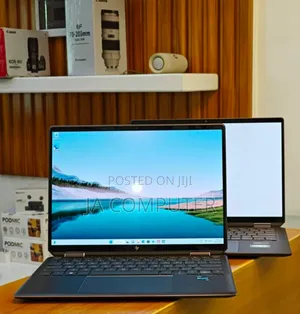 New Laptop HP Spectre X360 32GB Intel Core I7 SSD 2T