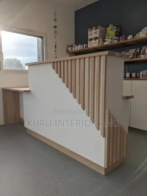 Reception Tabel 160 Cm Width 110cm Height X 50 Cm Debth