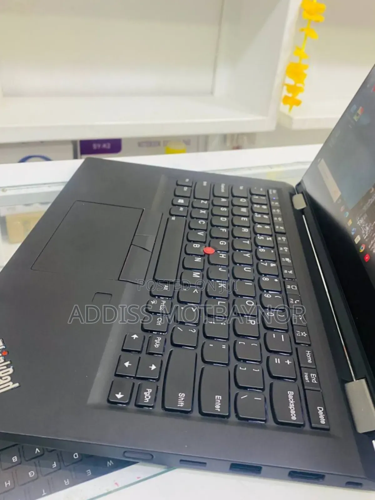 New Laptop Lenovo ThinkPad Yoga 16GB Intel Core I5 SSD 512GB