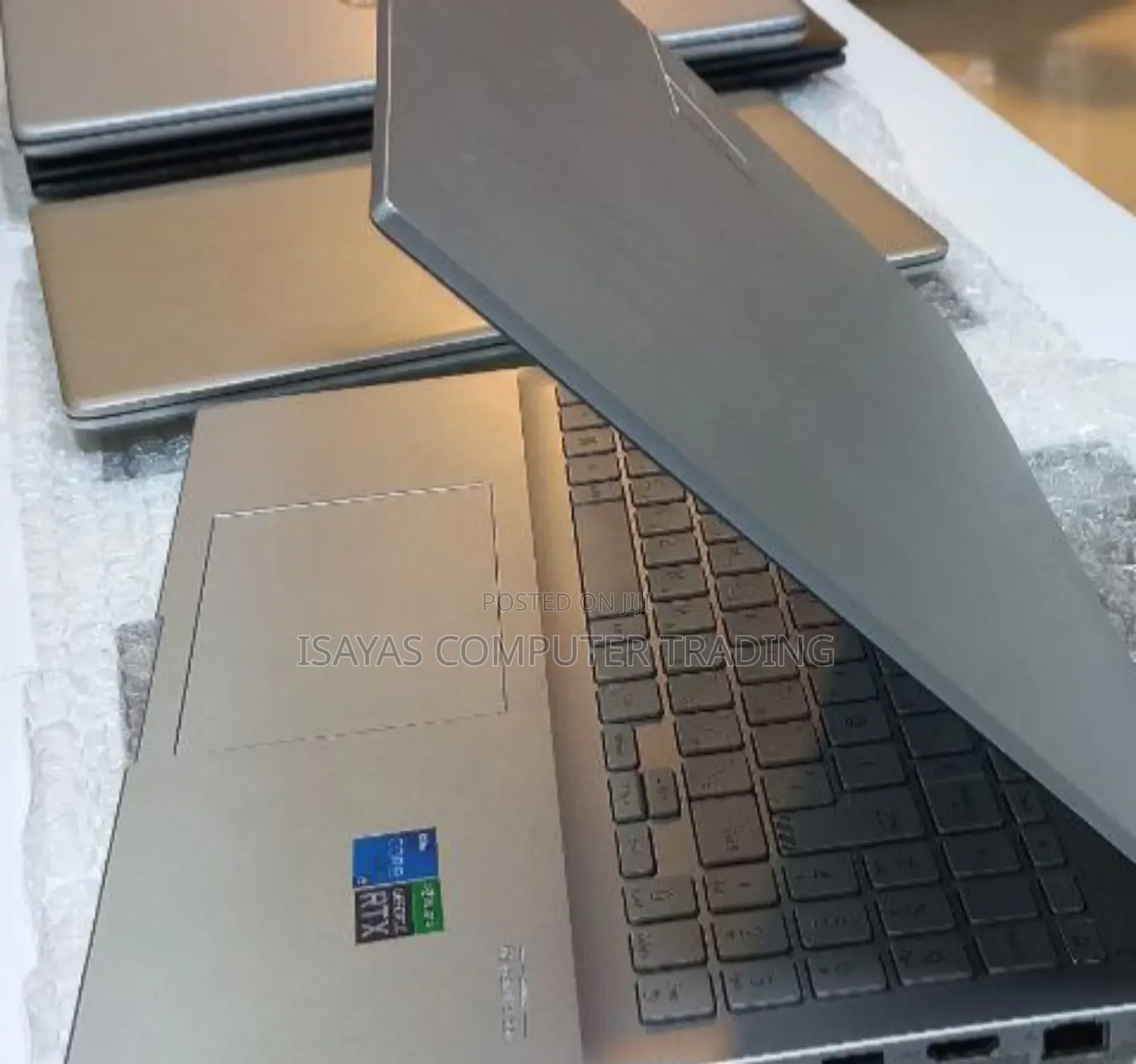 New Laptop Asus VivoBook 15 X505BA 16GB Intel Core I5 SSD 512GB