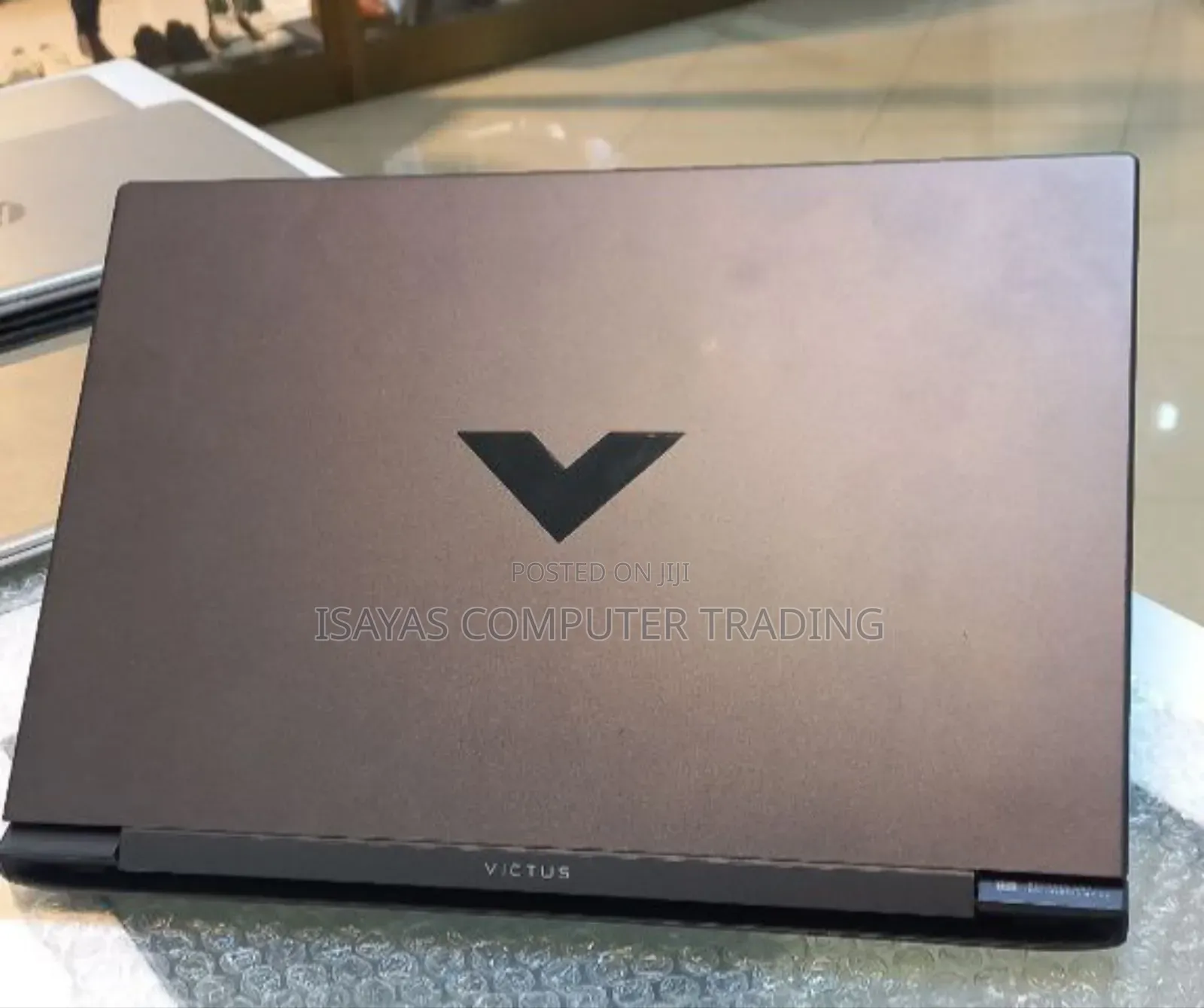 New Laptop HP Victus 15 16GB AMD Ryzen 7 SSD 1T