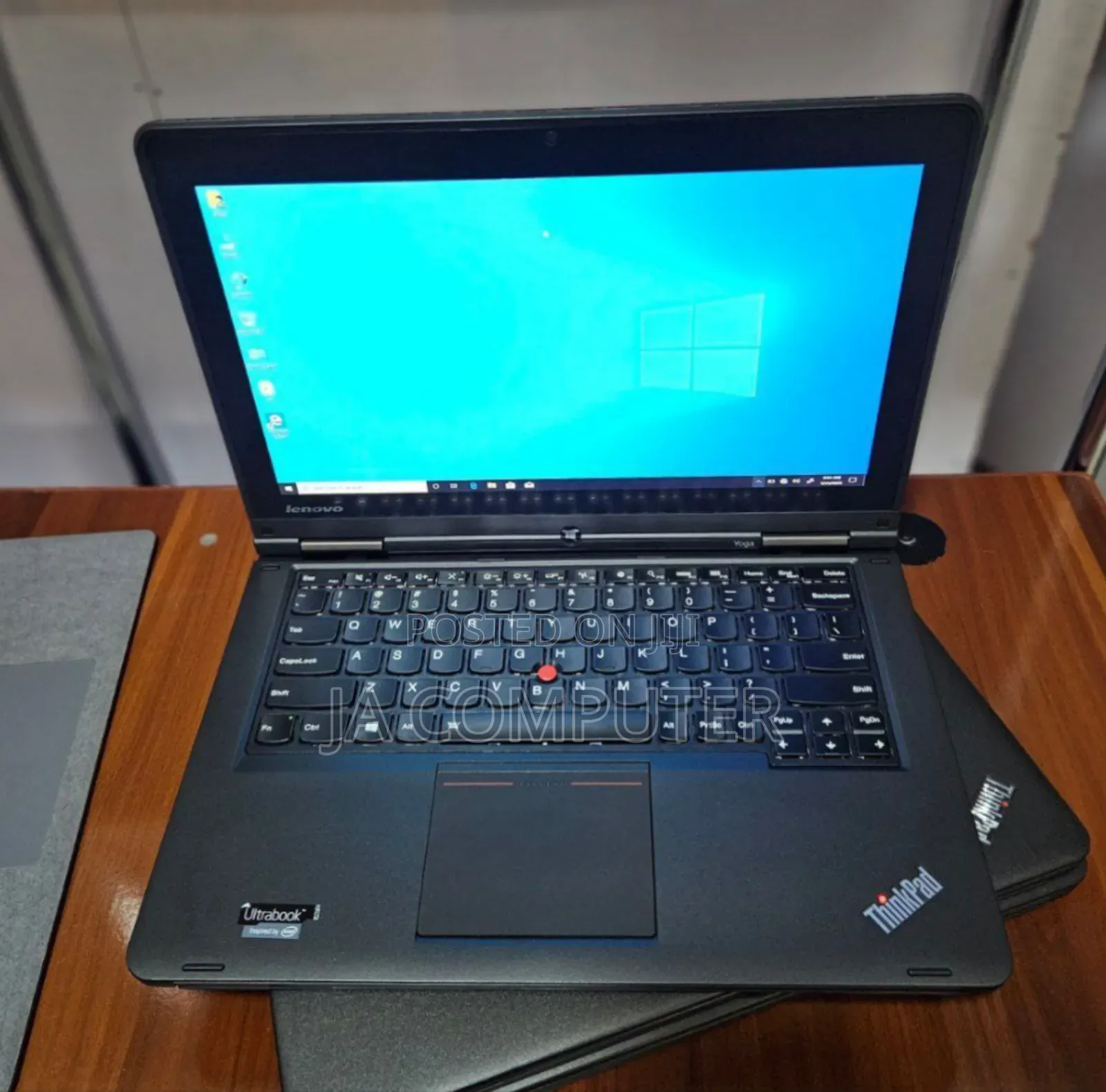 New Laptop Lenovo ThinkPad Yoga 8GB Intel Core I5 HDD 500GB