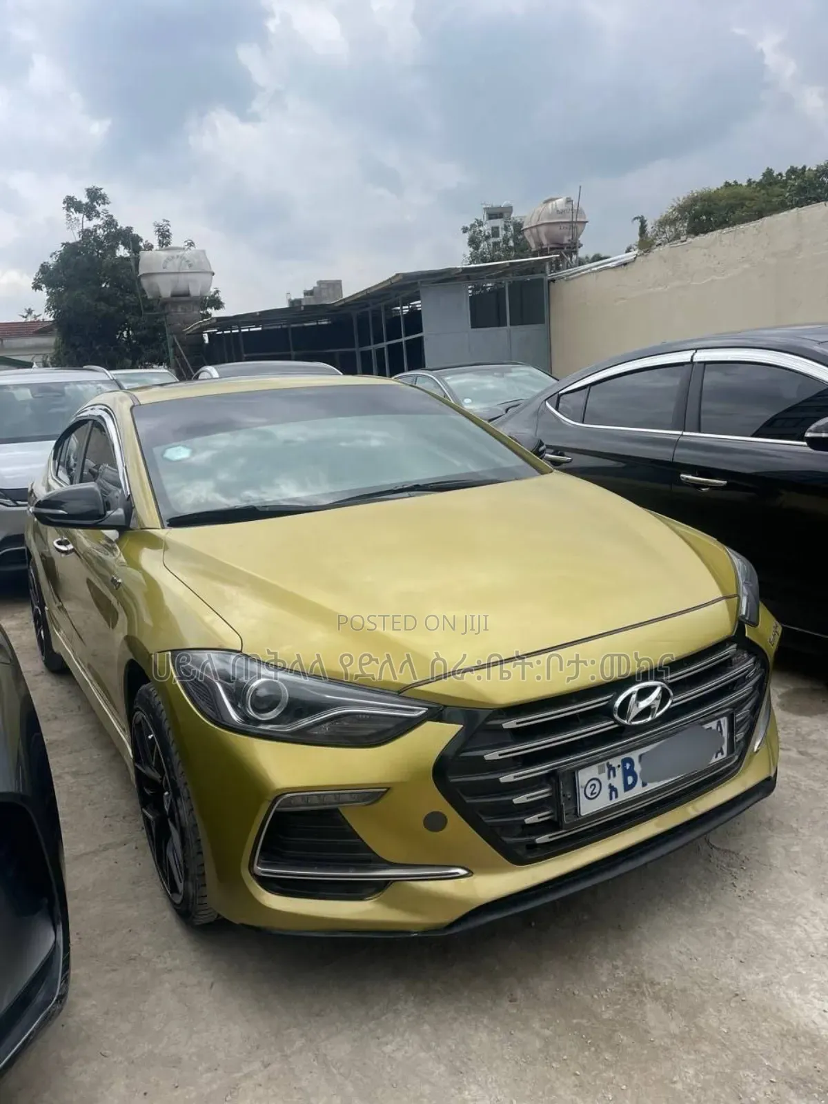 Hyundai Avante 2017 Yellow