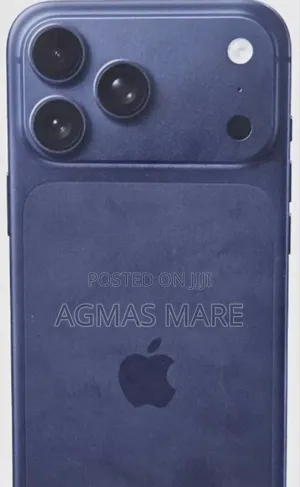 Photo - New Apple iPhone 17 Pro Max 256 GB Blue