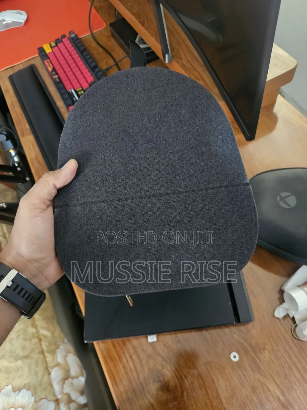 Sony Wh-1000xm5 – Premium Noise Cancelling Headphones