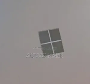 New Laptop Microsoft Surface Go 8GB Intel Core I5 SSD 128GB