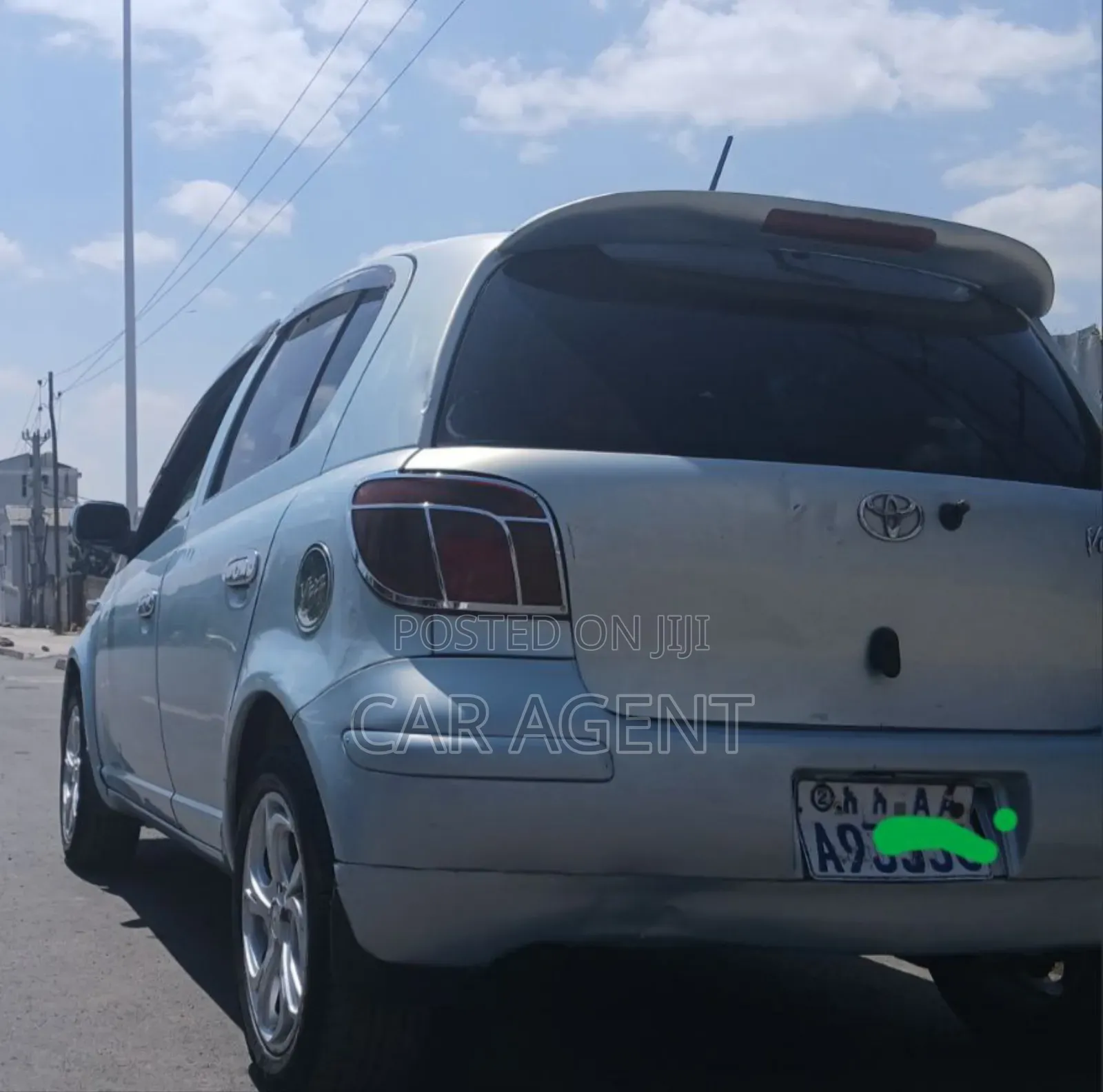 Toyota Vitz 2004 Blue