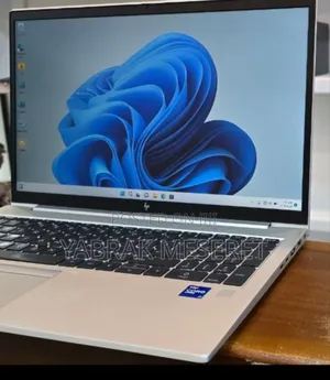 New Laptop HP EliteBook 850 G8 16GB Intel Core I7 SSD 512GB