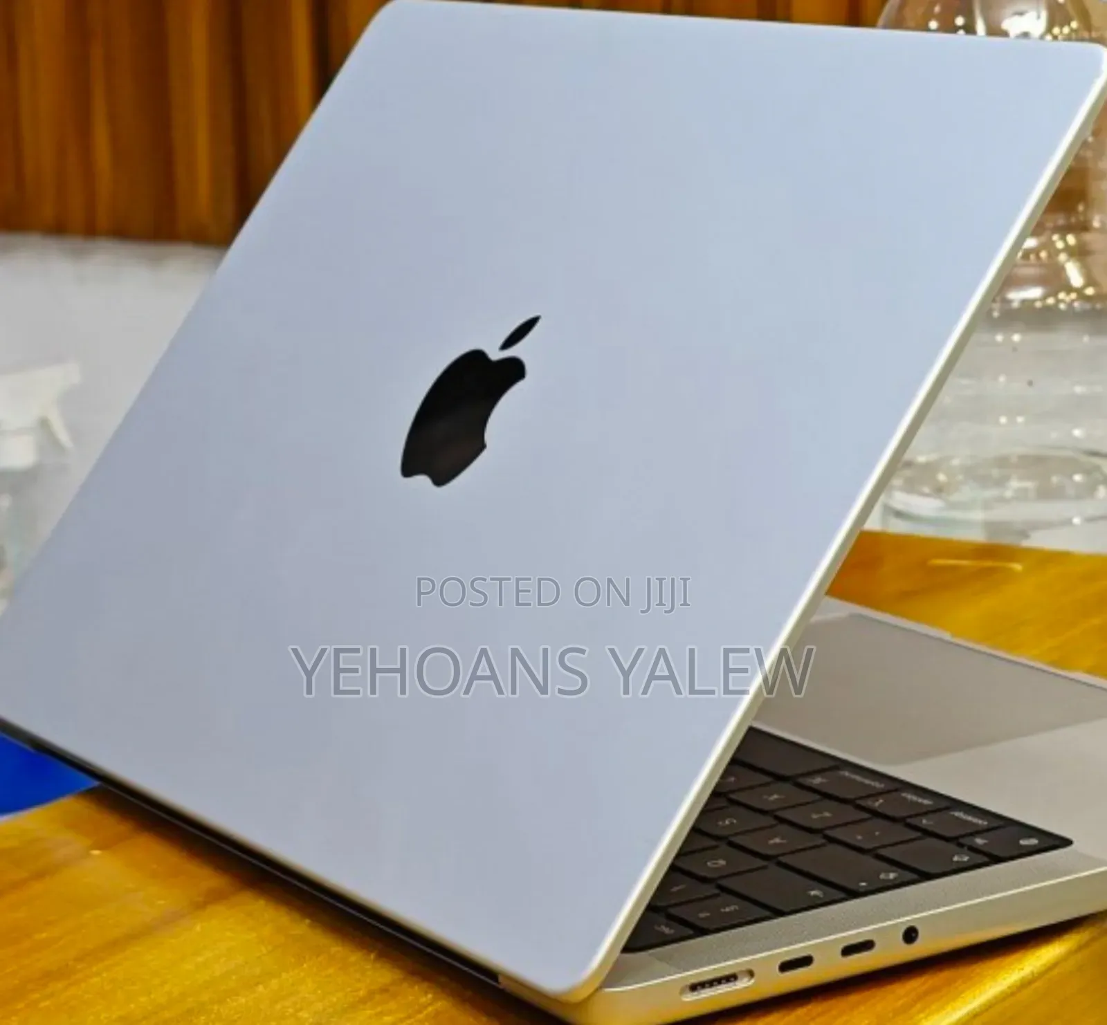 New Laptop Apple MacBook Pro M1 16GB Apple M1 Pro SSD 1T
