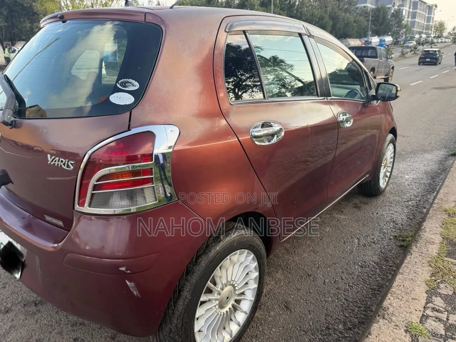 Toyota Yaris 2010 Beige