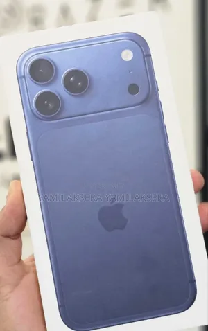 New Apple iPhone 17 Pro Max 256 GB Yellow