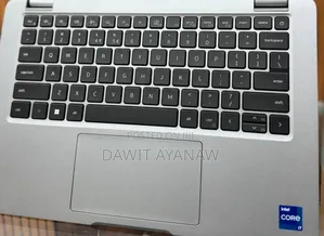 New Laptop Dell Latitude 5340 16GB Intel Core I7 SSD 512GB