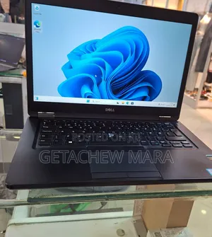 Photo - New Laptop Dell Latitude 5310 8GB Intel Core I5 SSD 256GB