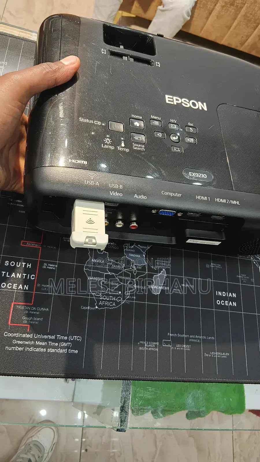 New Epson Ex9210 Wirrless Projector