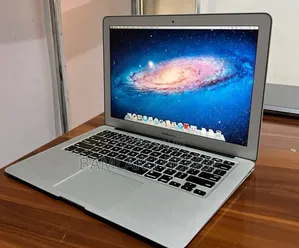 New Laptop Apple MacBook Air 2015 8GB Intel Core I5 SSD 256GB