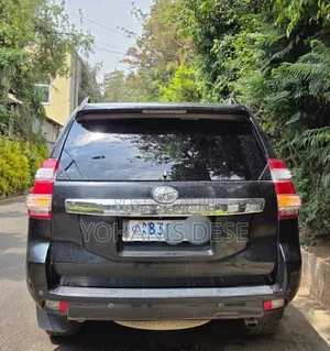 Toyota Land Cruiser Prado 2015 Black