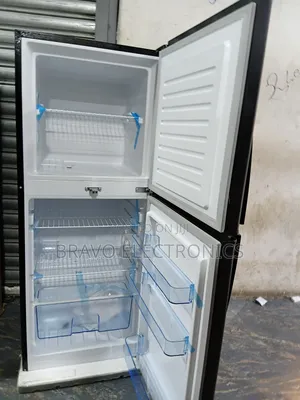  Crystal Refrigerator Large Freezer Class — Cool Performance! 