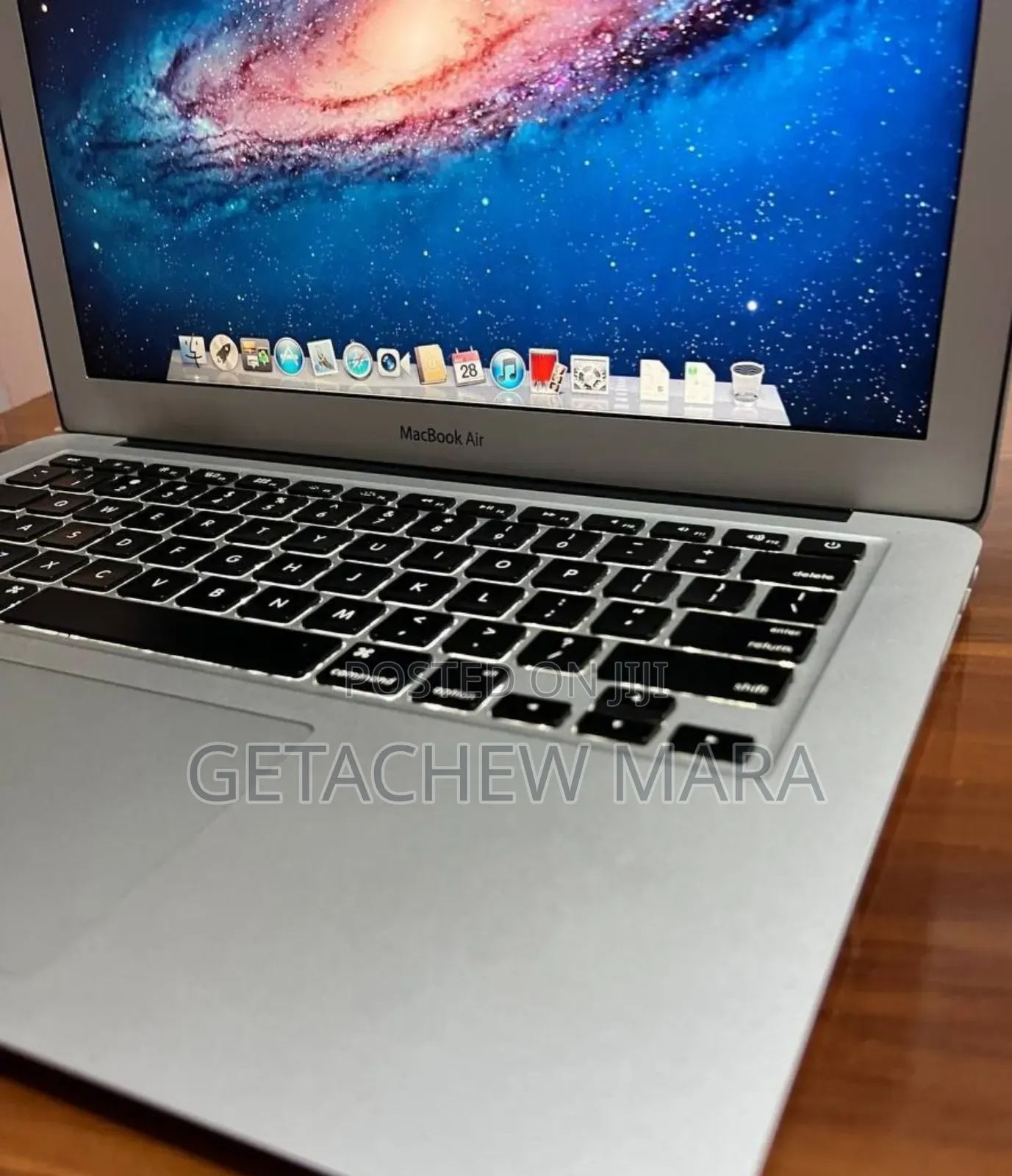 New Laptop Apple MacBook Air 2015 8GB Intel Core I5 SSD 256GB