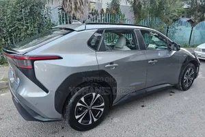 Toyota bZ4X 2024 Gray