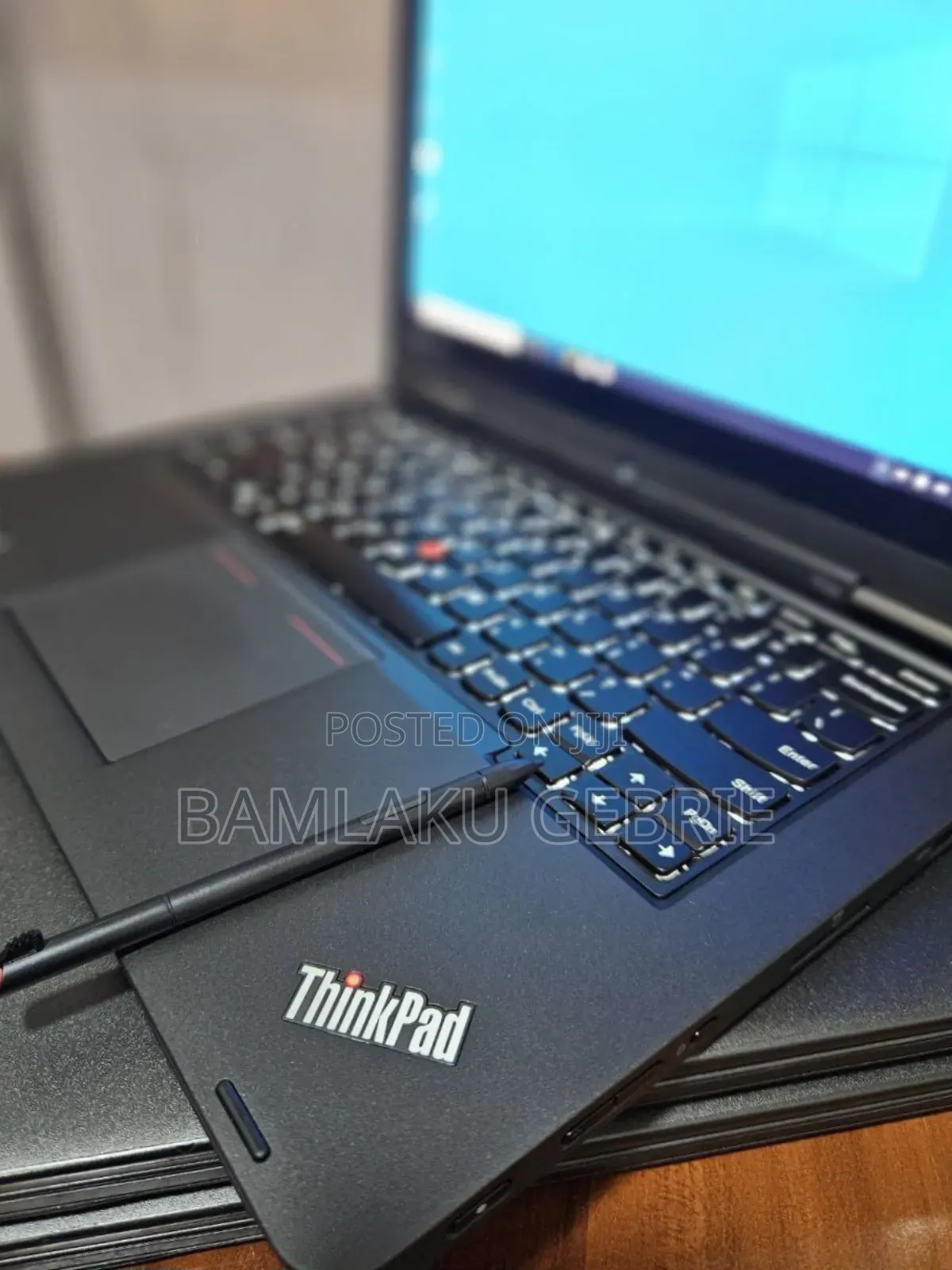 New Laptop Lenovo ThinkPad Yoga 370 8GB Intel Core I5 HDD 500GB