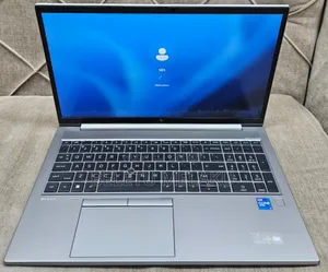 Photo - New Laptop HP ZBook Firefly G8 16GB Intel Core I7 SSD 1T