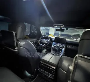 Toyota Land Cruiser 2023 Black