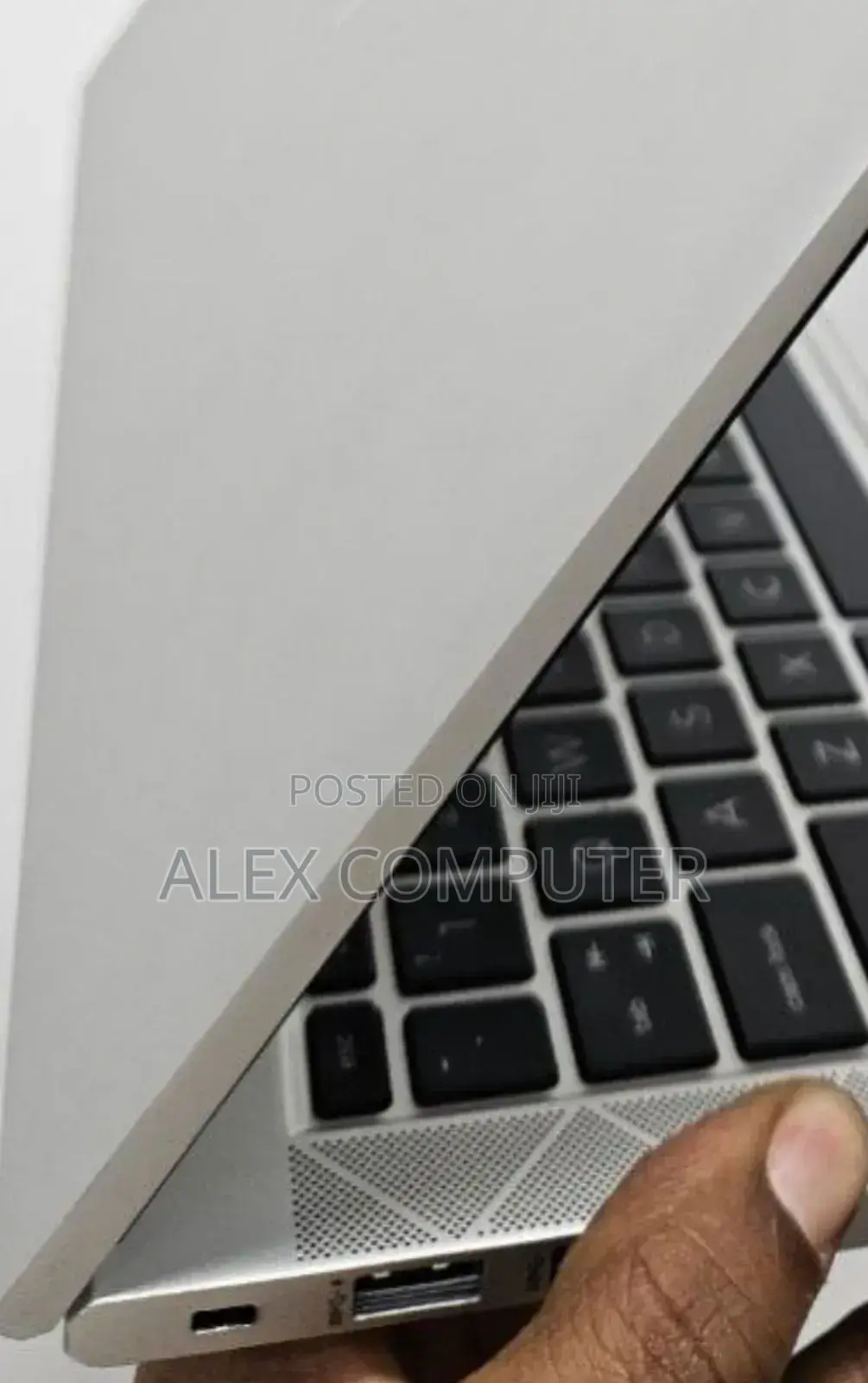 New Laptop HP EliteBook 840 G8 16GB Intel Core I7 SSD 512GB