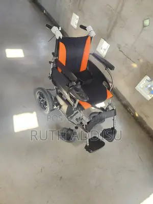 Photo - Electrical Wheelchair顆鑽wheelchair蓋章wheelchair喬木wheelchair達成wheelchair