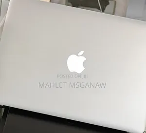 New Laptop Apple MacBook Air 2017 8GB Intel Core I5 SSD 256GB