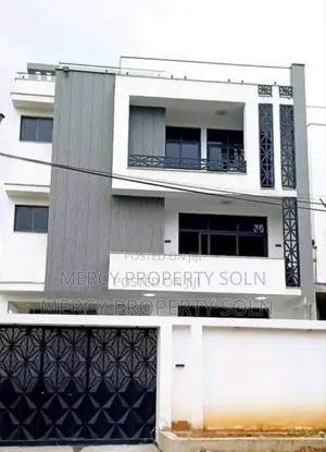 Photo - Furnished 11bdrm House in Bole for sale