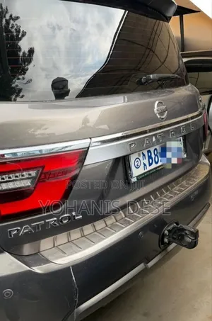 Nissan Patrol 2017 Gray