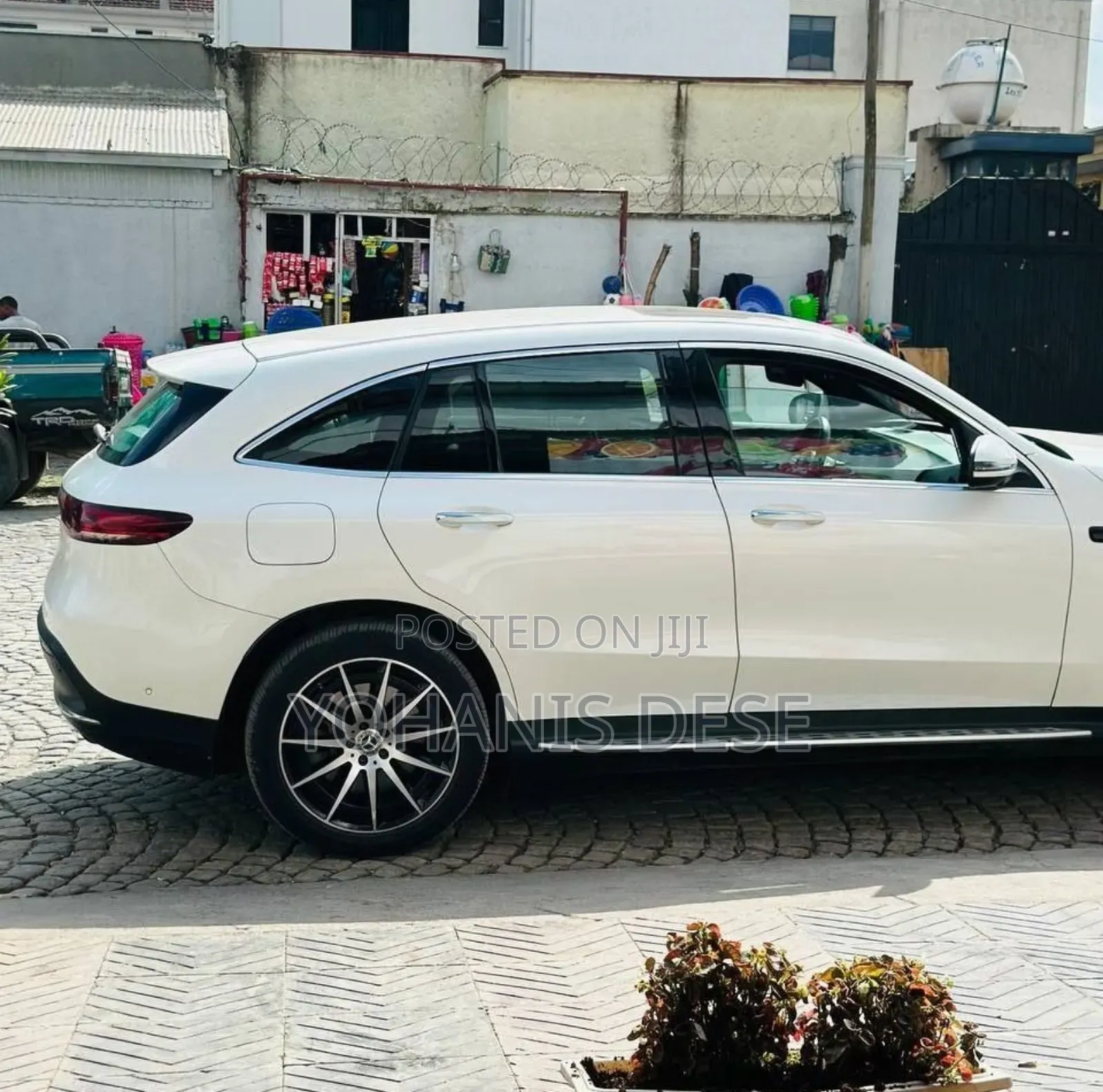 Mercedes-Benz EQE 2023 White