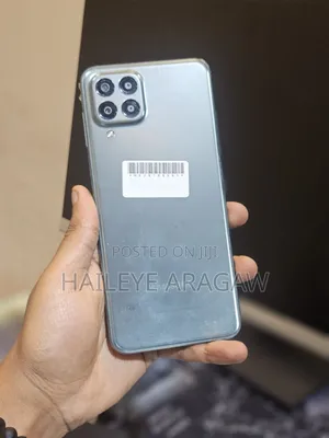 New Samsung Galaxy M33 5G 128 GB Green