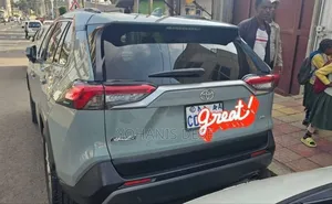 Toyota RAV4 2021 Blue