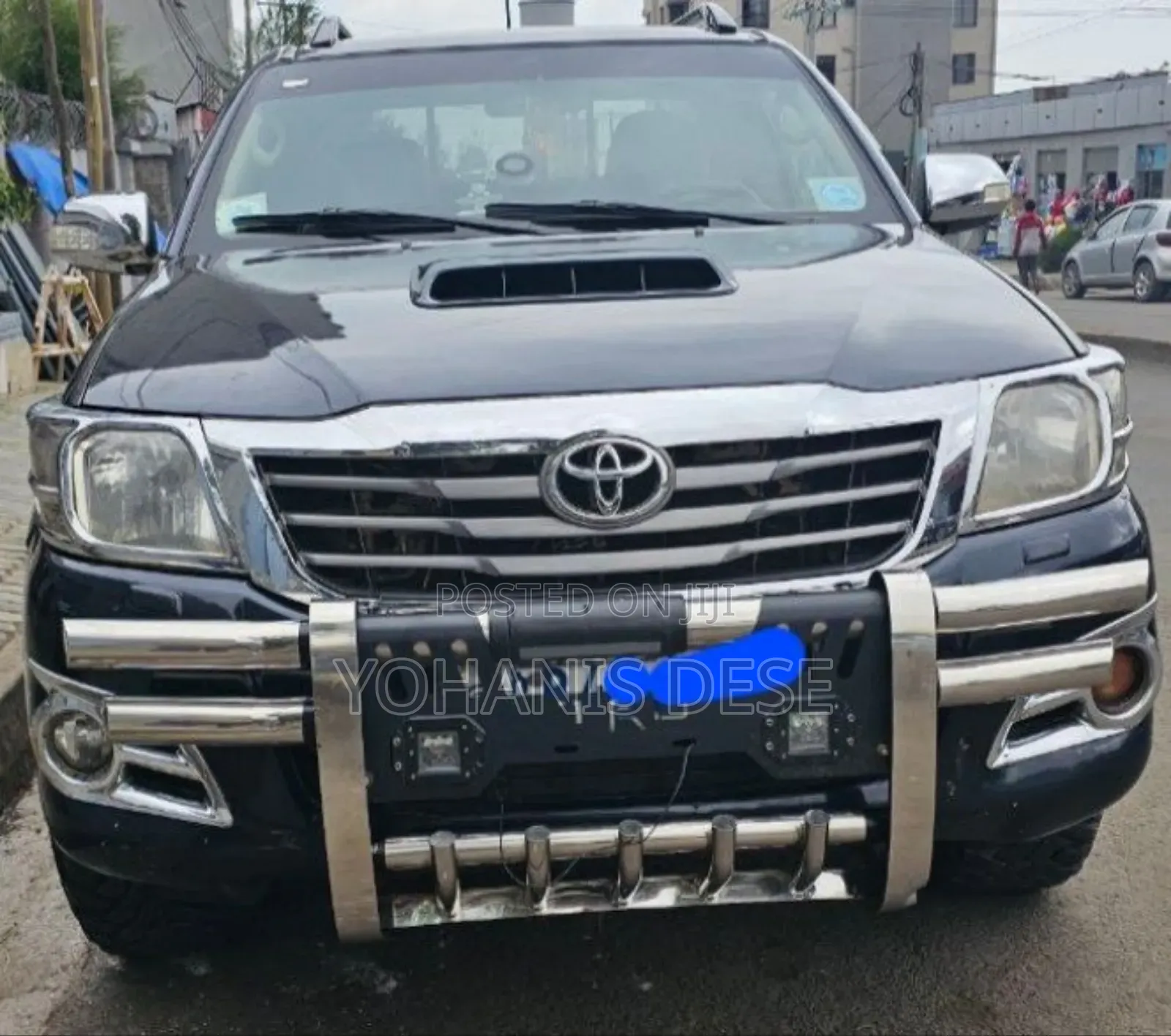Toyota Hilux 2014 Blue