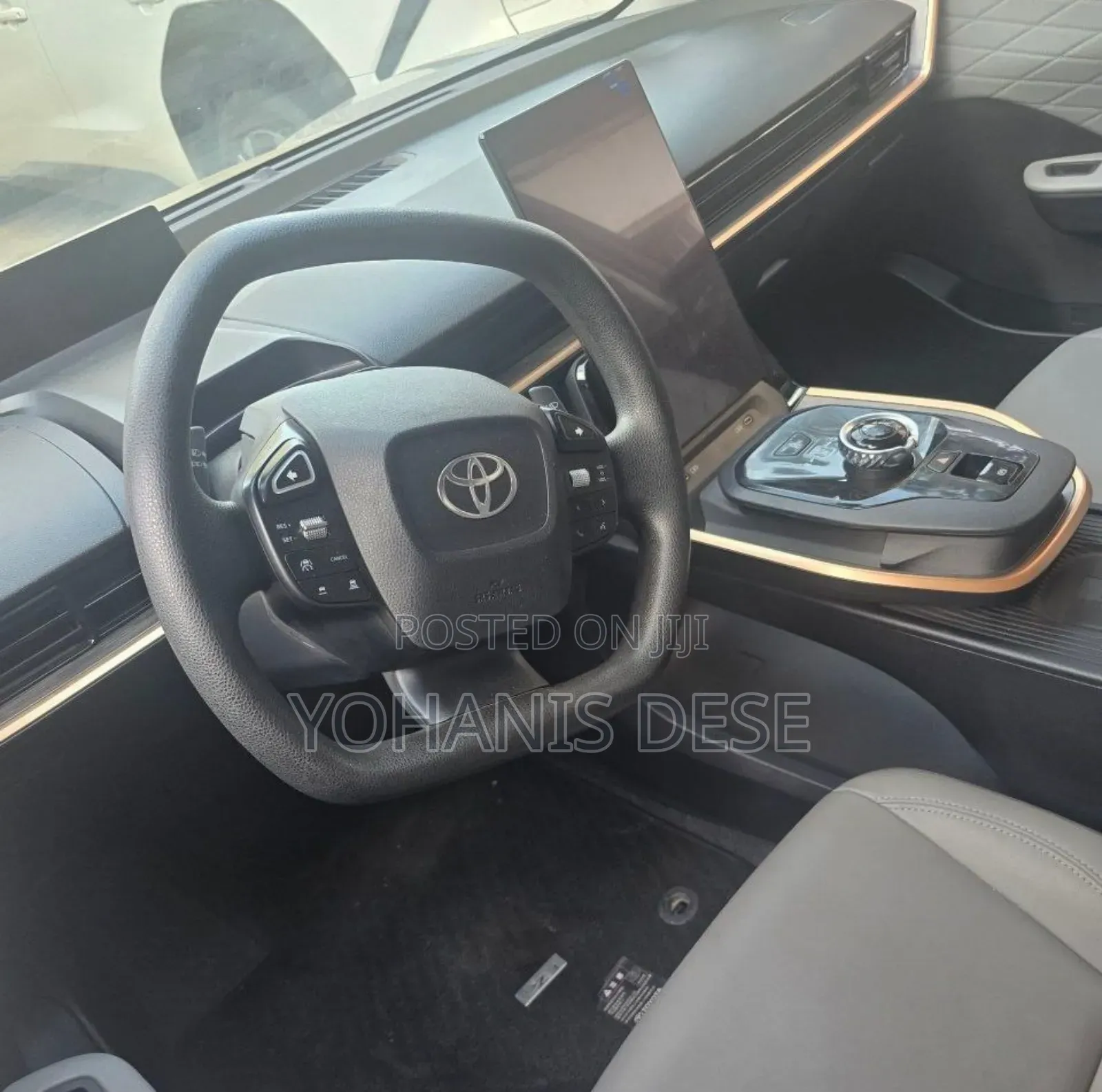 Toyota bZ3 2024 Gray