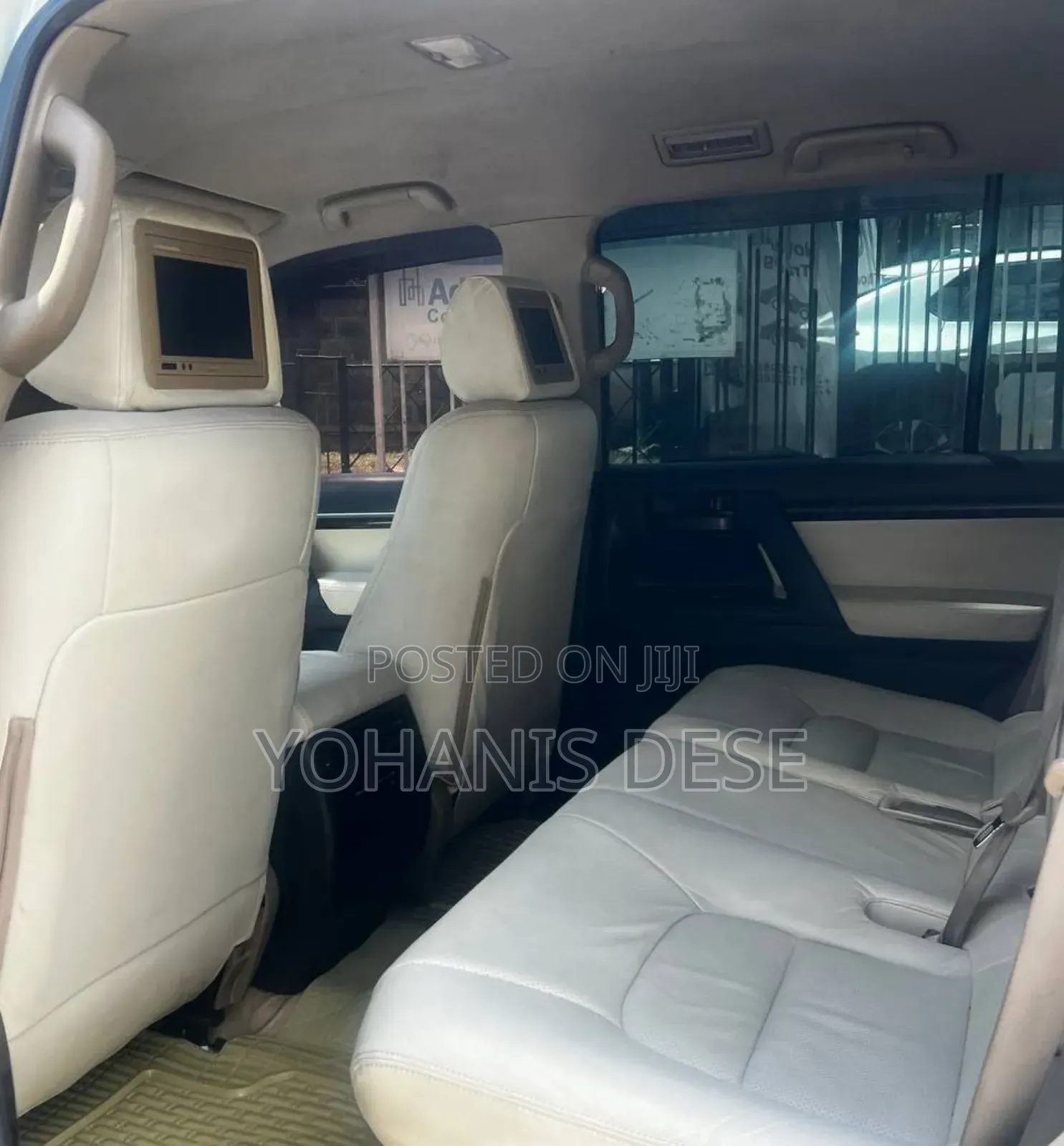 Toyota Land Cruiser 2008 White