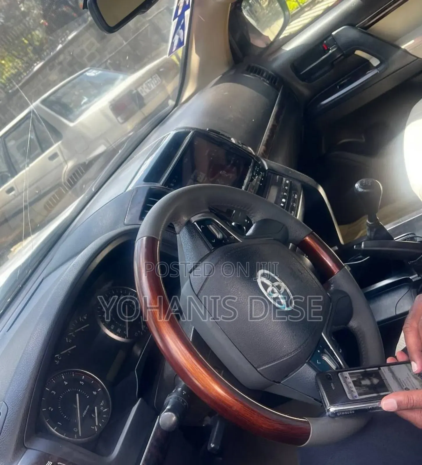 Toyota Land Cruiser 2008 White