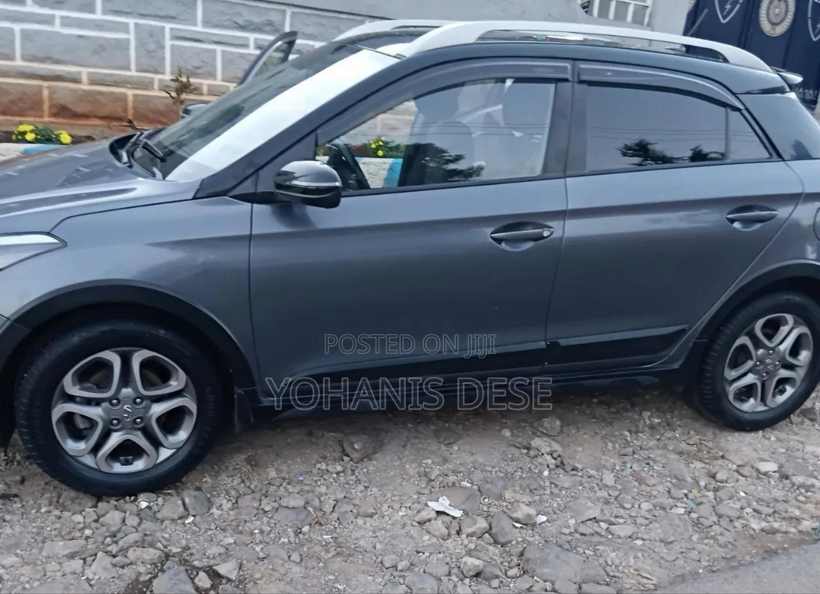 Suzuki Grand 2020 Gray