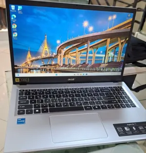 New Laptop Acer 8GB Intel Core I3 SSD 128GB