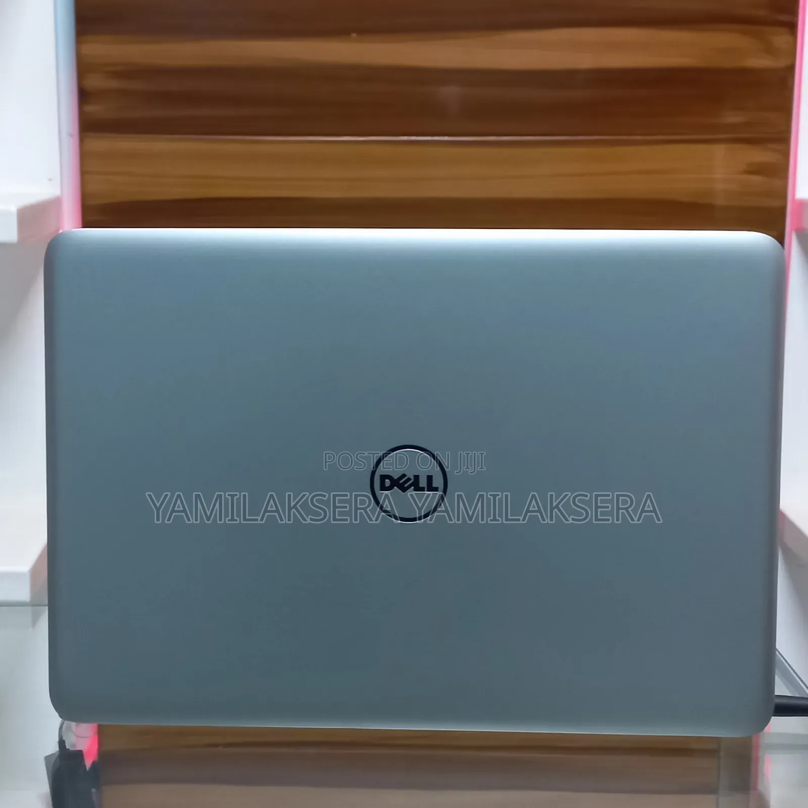 New Laptop Dell Inspiron 15 8GB Intel Core I7 HDD 1T