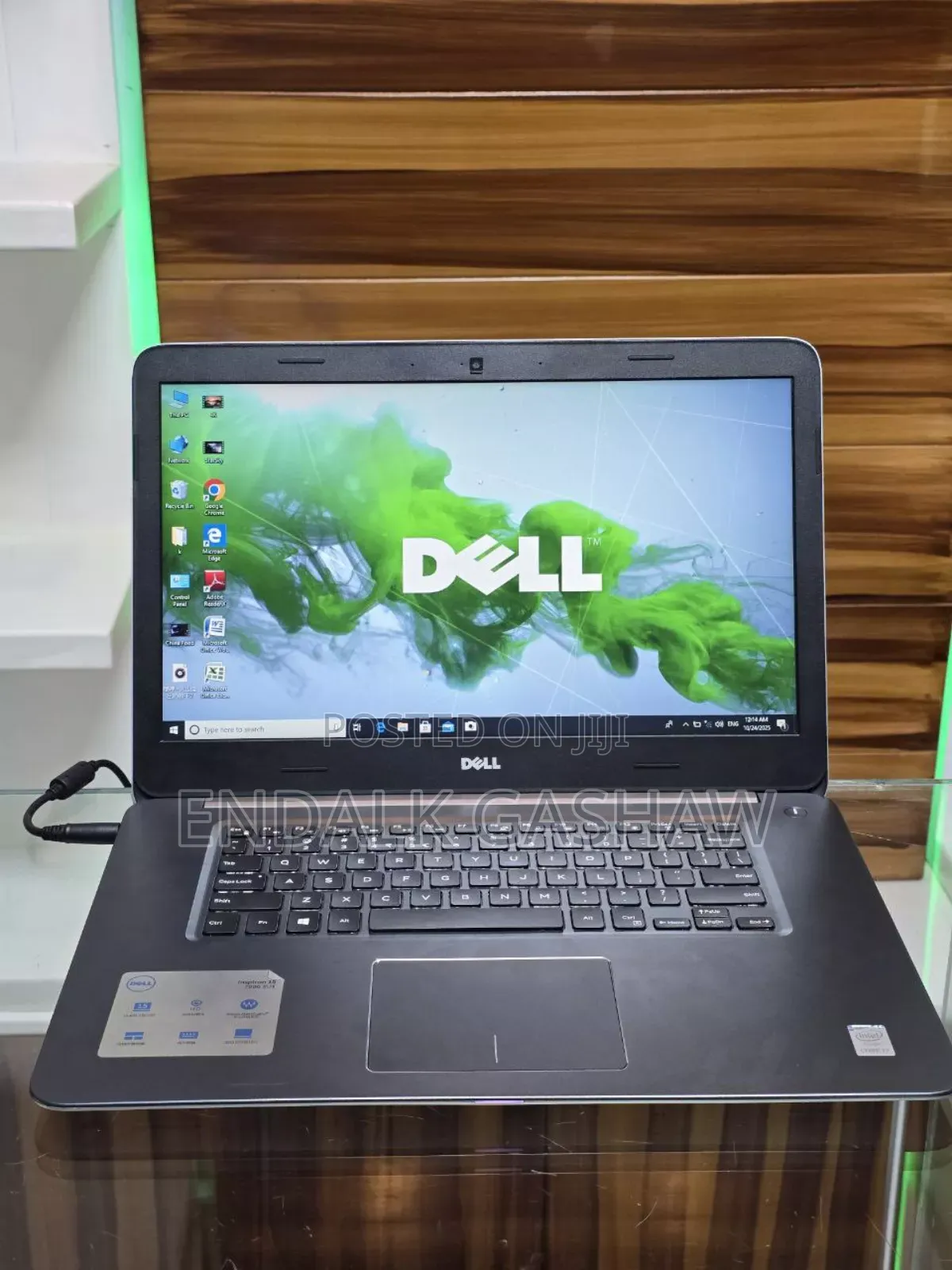 New Laptop Dell Inspiron 15 8GB Intel Core I7 SSD 1T